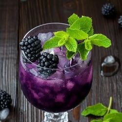 Jigsaw puzzle: Blackberry Mojito with ice
