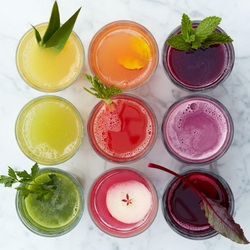 Jigsaw puzzle: Fruit and vegetable juices