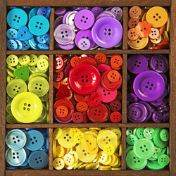 Jigsaw puzzle: Colored buttons