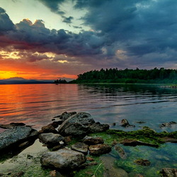 Jigsaw puzzle: Sunset on the lake