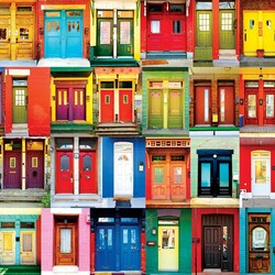 Jigsaw puzzle: Multicolored doors of Montreal