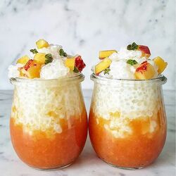 Jigsaw puzzle: Tapioca with peaches and pink grapefruit