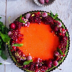 Jigsaw puzzle: Pumpkin Tart with Pomegranate and Cranberry Glaze