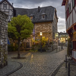 Jigsaw puzzle: Old city