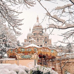 Jigsaw puzzle: Montmartre in the snow