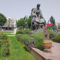 Jigsaw puzzle: Monument to Cyril and Methodius