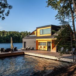 Jigsaw puzzle: House on the lake