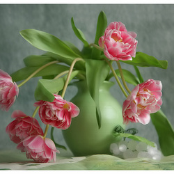 Jigsaw puzzle: Green and pink