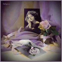 Jigsaw puzzle: Girl with a lilac rose