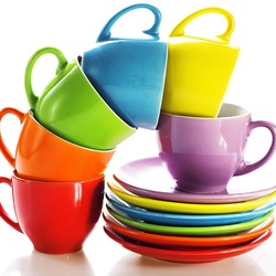 Jigsaw puzzle: Cups and saucers