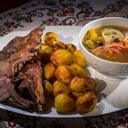 Jigsaw puzzle: Roast and soup