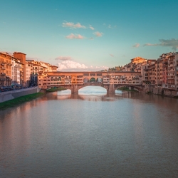 Jigsaw puzzle: Ponte Vecchio bridge, Florence