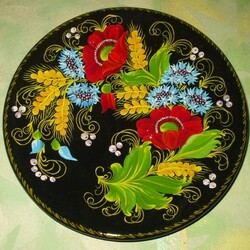 Jigsaw puzzle: Petrikov painting on plates