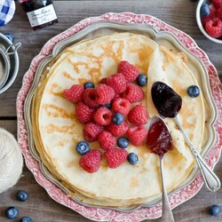 Jigsaw puzzle: Pancakes with berries