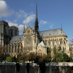 Jigsaw puzzle: Notre dame cathedral