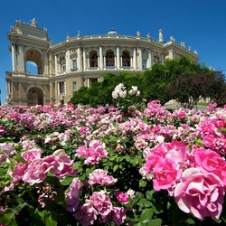 Jigsaw puzzle: Odessa National Academic Opera and Ballet Theater