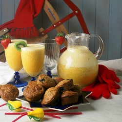 Jigsaw puzzle: Juice and muffins