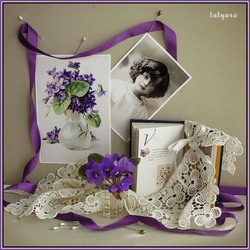 Jigsaw puzzle: Girl with violets