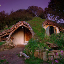 Jigsaw puzzle: The Hobbit House