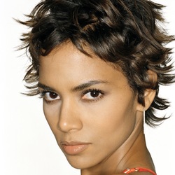 Jigsaw puzzle: Halle Berry