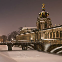 Jigsaw puzzle: Palace ensemble Zwinger in Dresden