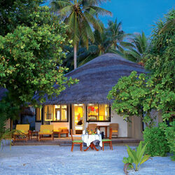 Jigsaw puzzle: Bungalow in Maldives