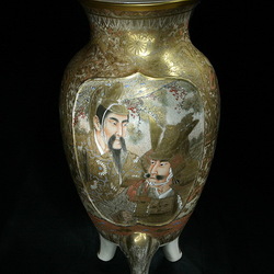 Jigsaw puzzle: Antique chinese vase