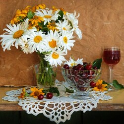 Jigsaw puzzle: Chamomile and cherry