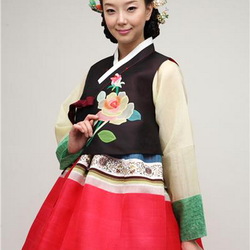 Jigsaw puzzle: Girl in korean costume