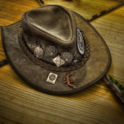 Jigsaw puzzle: Hats and caps. Stetson