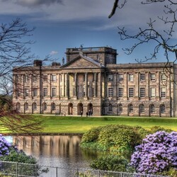 Jigsaw puzzle: Manor in Yorkshire