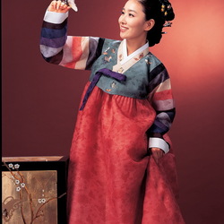 Jigsaw puzzle: Girl in korean costume