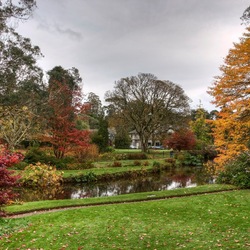 Jigsaw puzzle: Mount Asher Gardens