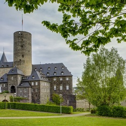 Jigsaw puzzle: Genovefaburg Mayen Castle