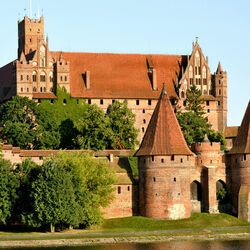 Jigsaw puzzle: Marienburg castle