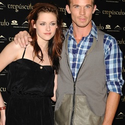 Jigsaw puzzle: Kristen Stewart and Cam Gigandet