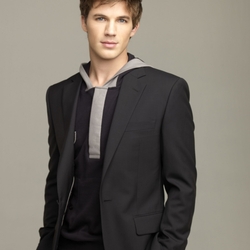 Jigsaw puzzle: Matt Lanter