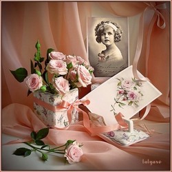 Jigsaw puzzle: Girl with roses
