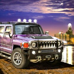 Jigsaw puzzle: Hummer