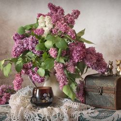 Jigsaw puzzle: Lilac bouquet