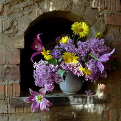 Jigsaw puzzle: Bouquet of flowers in a niche