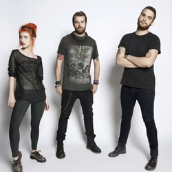 Jigsaw puzzle: Vocal group Paramore