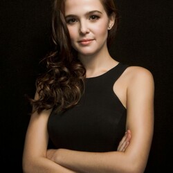 Jigsaw puzzle: Zoey Deutsch