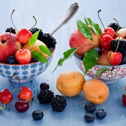 Jigsaw puzzle: Different berries