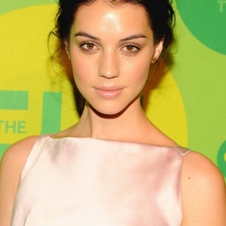 Jigsaw puzzle: Adelaide Kane