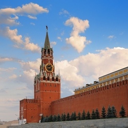 Jigsaw puzzle: Kremlin, symbol of Moscow
