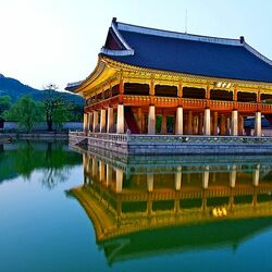 Jigsaw puzzle:  Gyeongbokgung Palace Royal Banquet Hall
