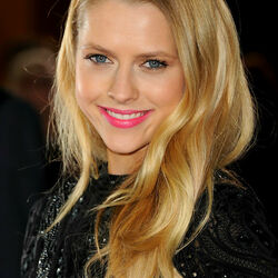 Jigsaw puzzle: Teresa Palmer