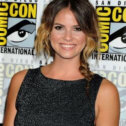 Jigsaw puzzle: Shelley Hennig