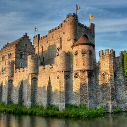 Jigsaw puzzle: Castle of the Counts of Flanders